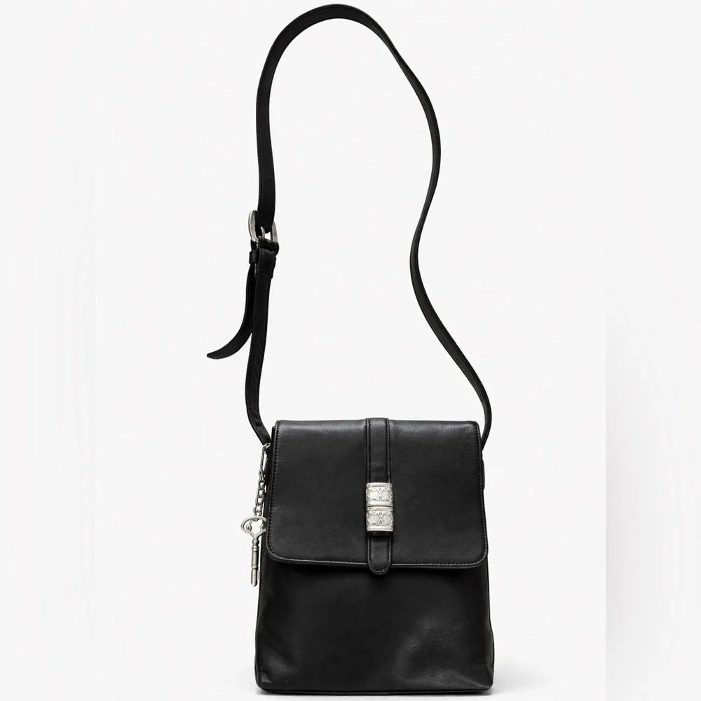 Vintage Fossil 75082 Black Leather Crossbody Bag Key Charm Soft Leather